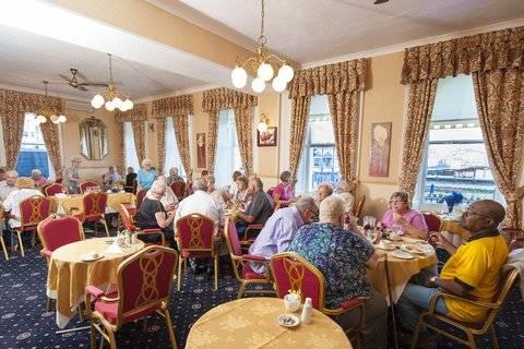 ايستبورن Claremont Lions Hotel المظهر الخارجي الصورة